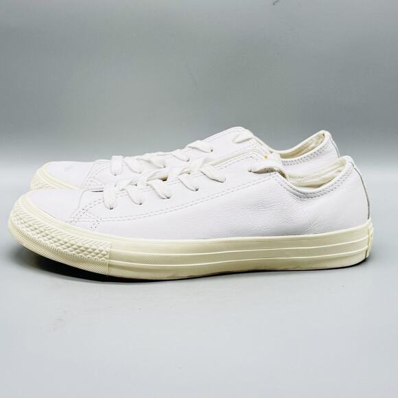 Converse Shoes Womens 8.5 White Leather Chuck Taylor All Star Low Top Sneakers - Picture 5 of 12